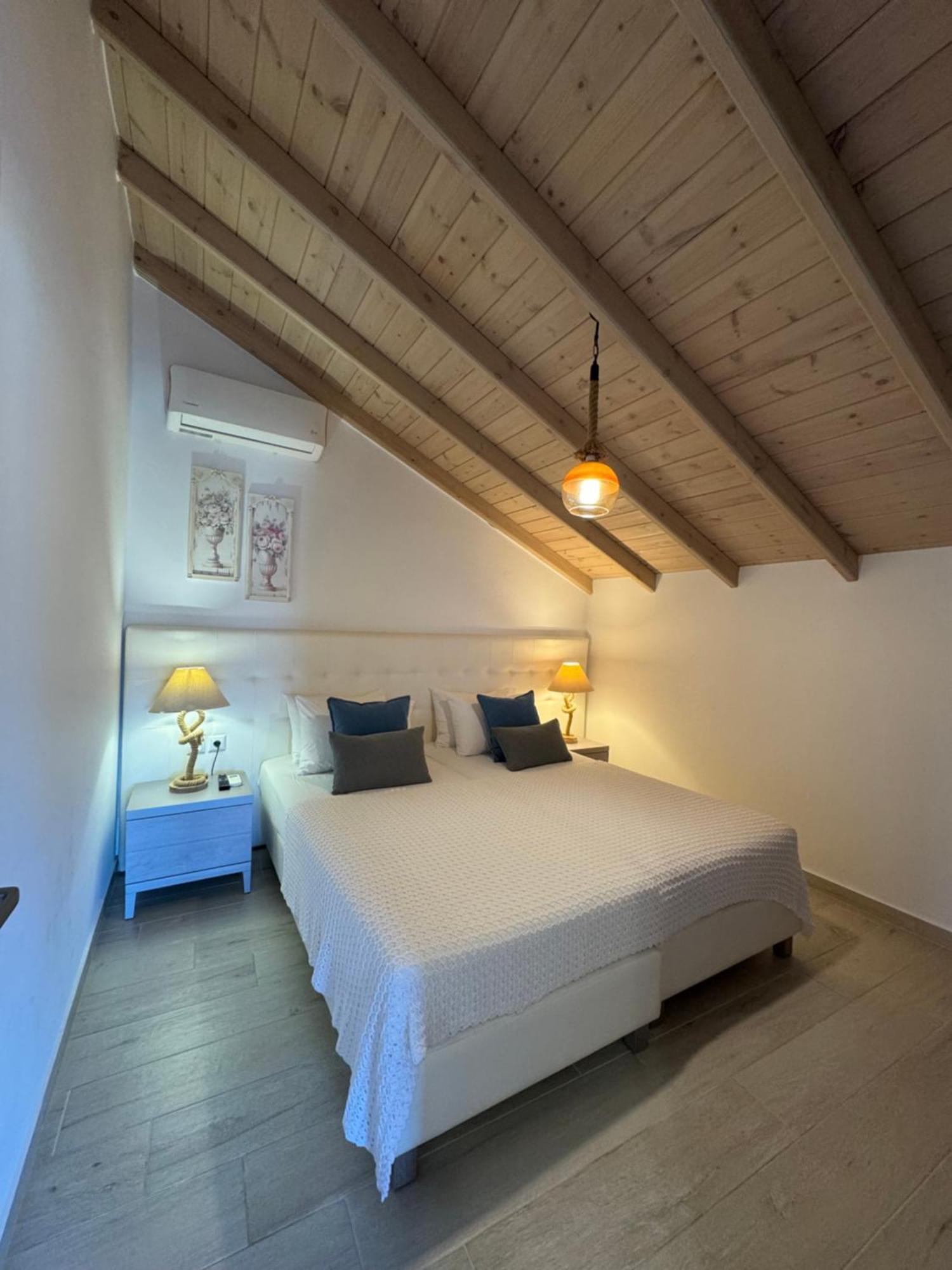 Apartmán Deluxe Dina Skala Potamia  Exteriér fotografie
